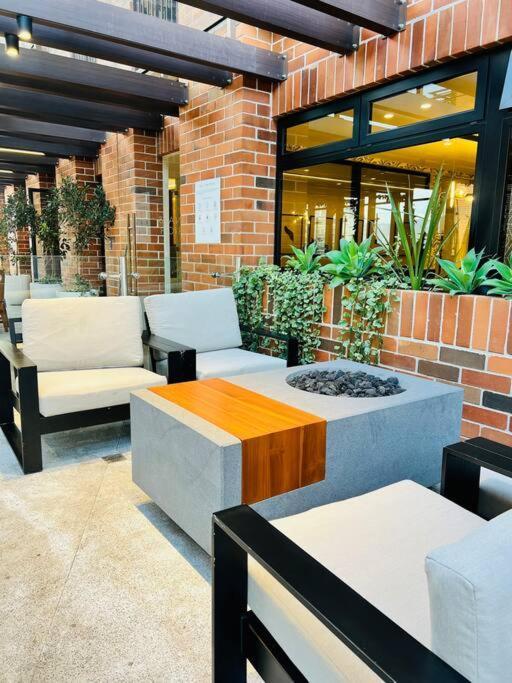 Apartamento 2 Habitaciones, Edificio Airali, Zona 10, Miradolo Guatemala-Stadt Exterior foto